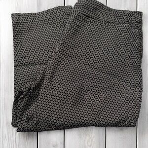 NWOT Time And Tru Womens XXL Black & White Pull-On Capris Cropped‎ Pants STretch